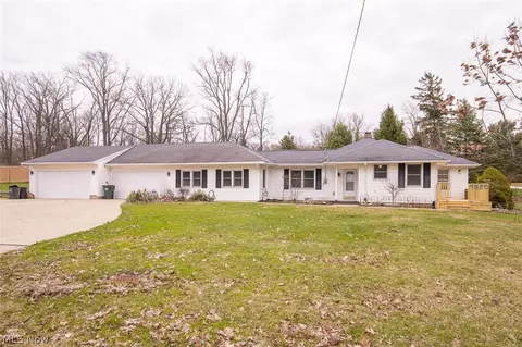7520 W Wallings Rd, North Royalton, OH 44133