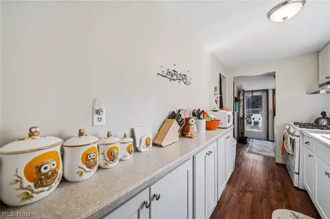 Kitchen - 101 E 238th St, Euclid, OH 44123 photo 1 of 3