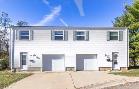 128 Orchard Dr #A & B, Saint Clairsville, OH 43950