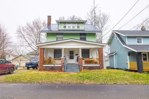 2715 Blair Pl SW, Canton, OH 44710