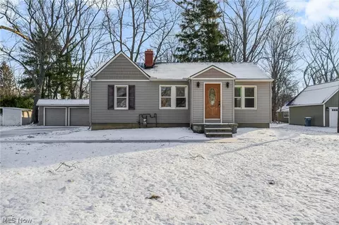 3639 Hillward Dr, Willoughby, OH 44094