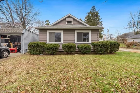 4385 W 229th St, Fairview Park, OH 44126