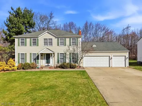 Exterior - 34603 Bramble Ln, Solon, OH 44139 photo 4 of 4