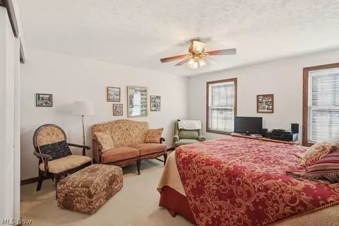 Bedroom - 34603 Bramble Ln, Solon, OH 44139 photo 2 of 6