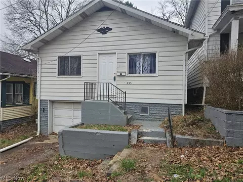 633 Riley Ave, East Liverpool, OH 43920