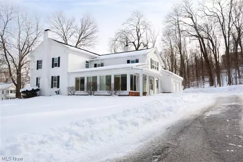 11861 Garfield Rd, Hiram, OH 44234