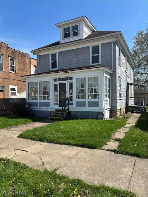 175 W Ohio Ave, Sebring, OH 44672