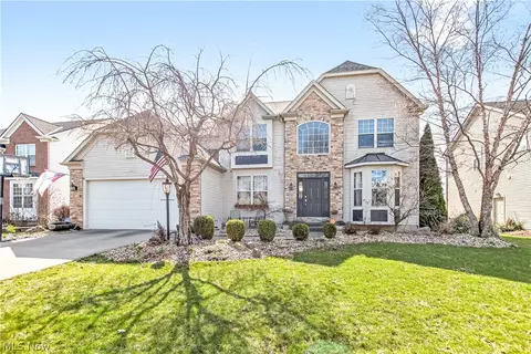 38715 Berkshire Ave, Avon, OH 44011