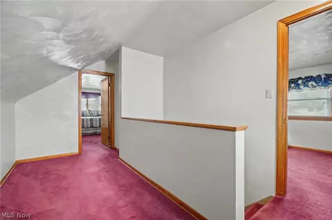 Entry Way - 226 Helena Dr, Struthers, OH 44471 photo 1 of 2