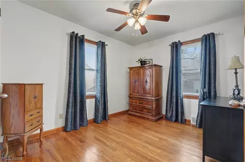 Bedroom - 226 Helena Dr, Struthers, OH 44471 photo 1 of 8