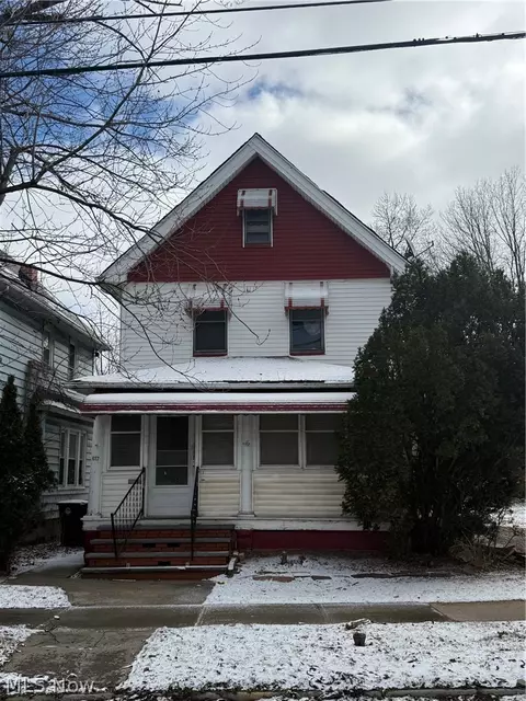 677 Eddy Rd, Cleveland, OH 44108