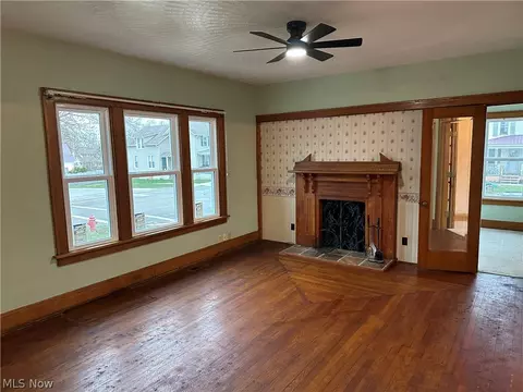 403 Park St, Willard, OH 44890 photo 25