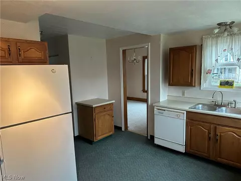 403 Park St, Willard, OH 44890 photo 18