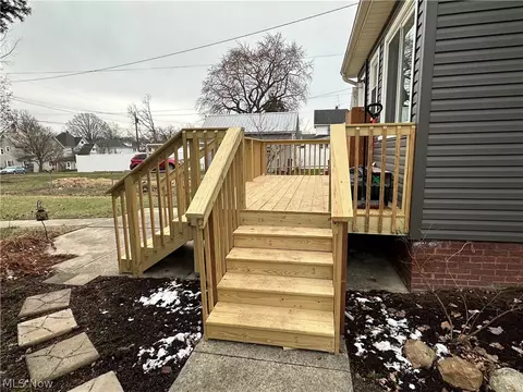 403 Park St, Willard, OH 44890 photo 12