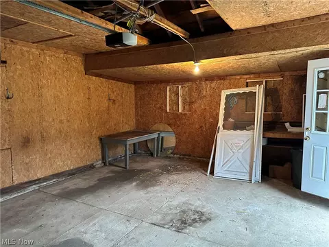 403 Park St, Willard, OH 44890 photo 8