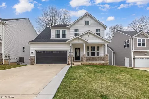 4470 Edgeview Trl, Brunswick, OH 44212