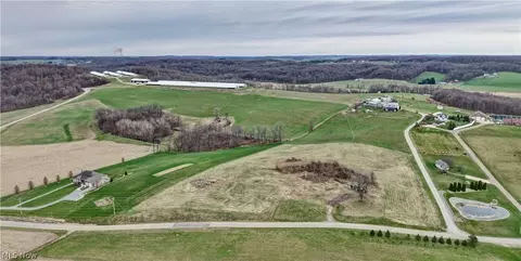 10316 Lower Trail Rd NW, Dundee, OH 44624