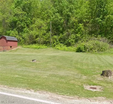Marietta Road, Ava, OH 43724