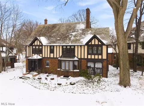 2575 Coventry Rd, Shaker Heights, OH 44120