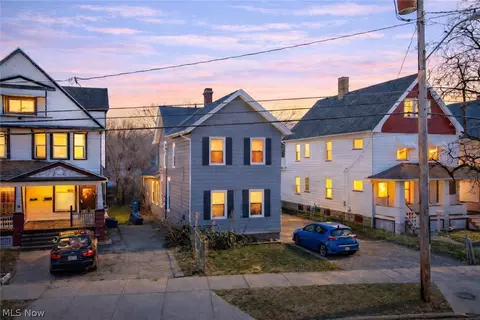 3161 Scranton Rd, Cleveland, OH 44109