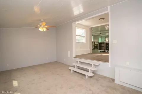 Living - 315 Korman Ave NE, Massillon, OH 44646 photo 7 of 8