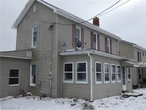 217 S High St, Freeport, OH 43973