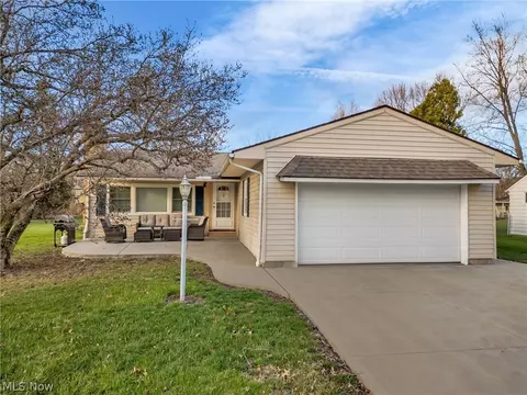 9441 Lindbergh Blvd, Olmsted Falls, OH 44138