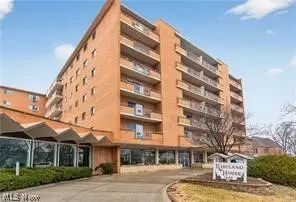 1480 Warren #604, Lakewood, OH 44107