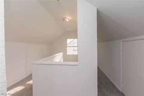 Entry Way - 609 Princeton Ave, Elyria, OH 44035 photo 6 of 7