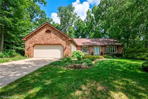 7675 Weathervane Ct, Mentor, OH 44060
