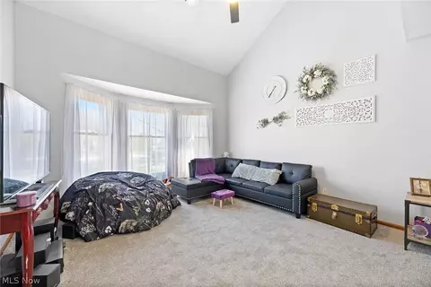 3151 Edinburg Ave NW, Canton, OH 44708 photo 3
