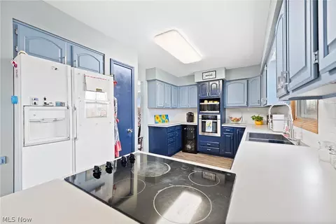 3151 Edinburg Ave NW, Canton, OH 44708 photo 16
