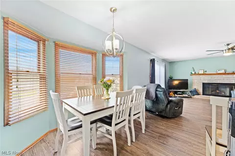 3151 Edinburg Ave NW, Canton, OH 44708 photo 17