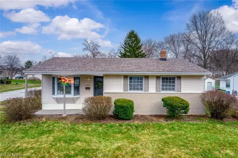 4287 Osage St, Stow, OH 44224