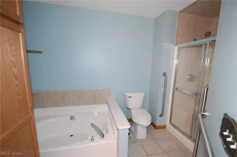 Bath - 7863 Walnut St #A, Boardman, OH 44512 photo 2 of 3