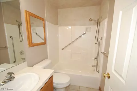 Bath - 7863 Walnut St #A, Boardman, OH 44512 photo 3 of 3