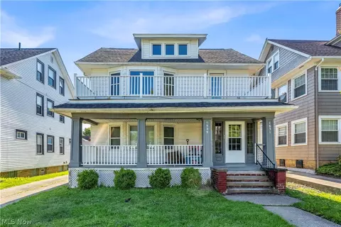 1631 Waterbury Rd, Lakewood, OH 44107