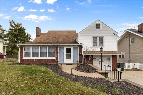 211 S Marietta St, Saint Clairsville, OH 43950