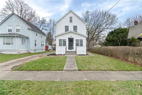 Exterior - 462 Spaulding St, Akron, OH 44310 photo 5 of 5