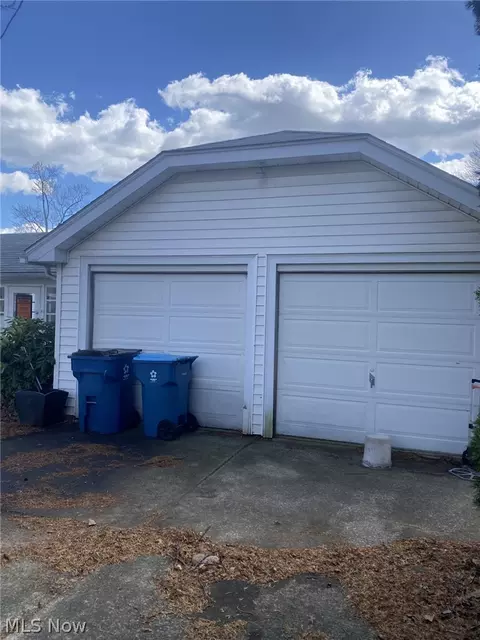 418 Adams Ave, Huron, OH 44839 photo 6