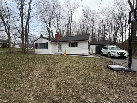 Exterior - 35180 Solon Rd, Solon, OH 44139 photo 3 of 10