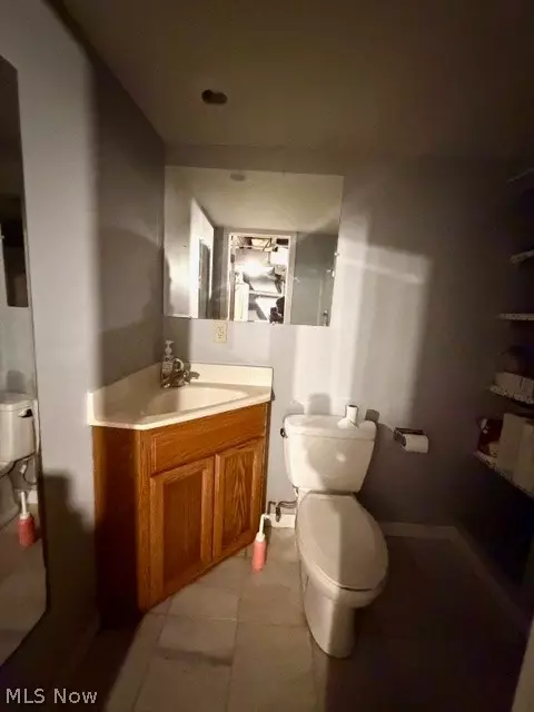 Bath - 35180 Solon Rd, Solon, OH 44139 photo 5 of 5