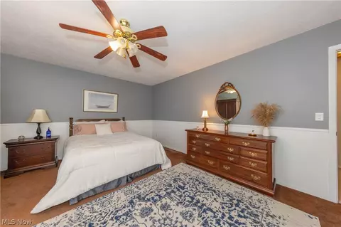 Bedroom - 9633 Ryan Dr, Mentor, OH 44060 photo 4 of 7