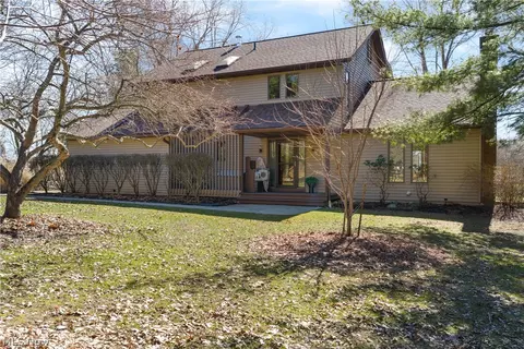 490 Johnson Rd, Kent, OH 44240