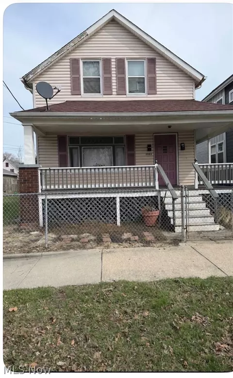 2083 W 42nd St, Cleveland, OH 44113