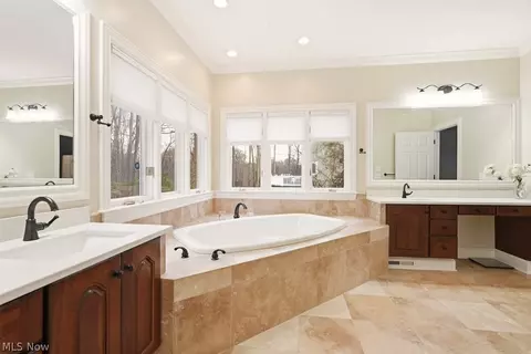Bath - 309 High Blf, Aurora, OH 44202 photo 3 of 4