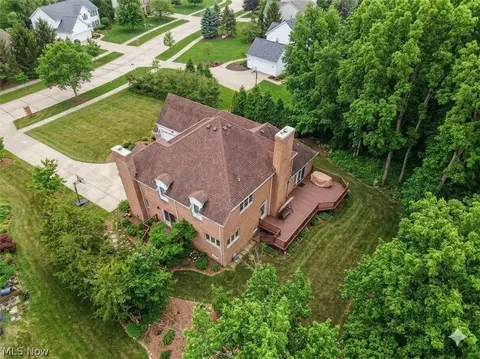 View/Area - 309 High Blf, Aurora, OH 44202 photo 1 of 3