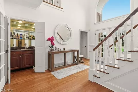 Entry Way - 309 High Blf, Aurora, OH 44202 photo 5 of 5