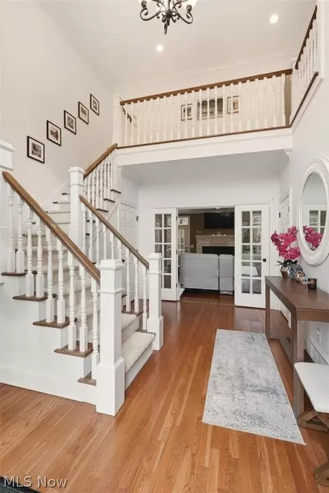 Entry Way - 309 High Blf, Aurora, OH 44202 photo 2 of 5