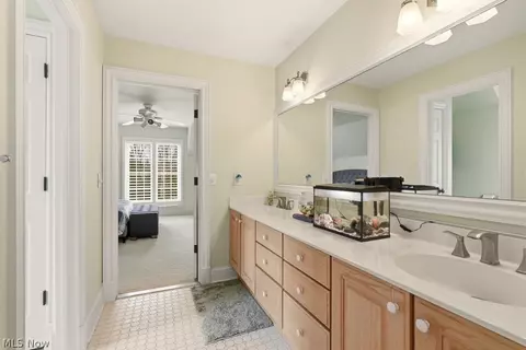 Bath - 309 High Blf, Aurora, OH 44202 photo 4 of 4